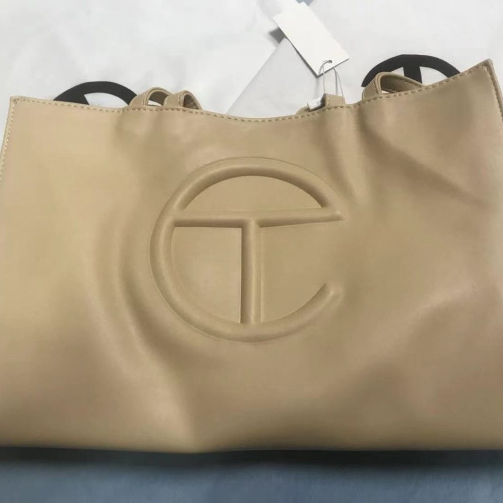 Telfar Cream Medium SHOPPER BAG